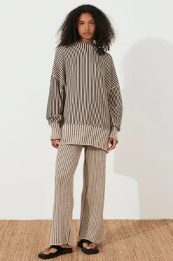 Zulu & Zephyr Black Stripe Chunky Knit Pant Shop