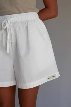 Zulu & Zephyr Classic Short - White Store