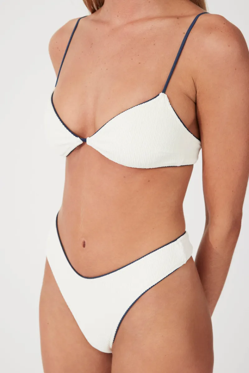 Zulu & Zephyr Milk Textured Curve Thong Brief Best